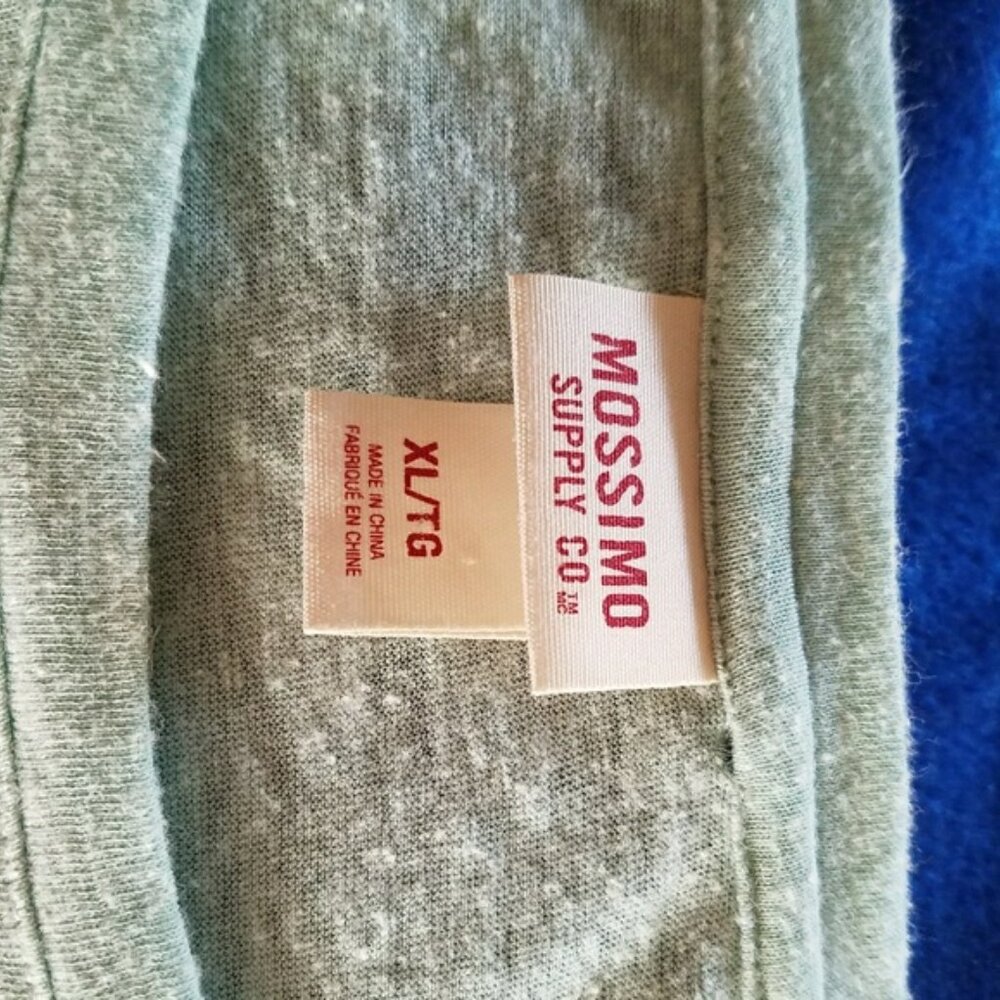 2 light and casual pullover tops Size 0X - Picture 5 of 8
